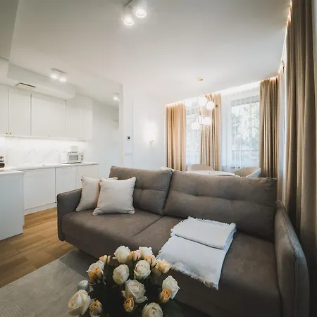 Visitzakopane - Gold Krupówki Apartamento *